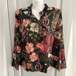 Pink and black multi-floral print Henley blouse H&M. Size 14